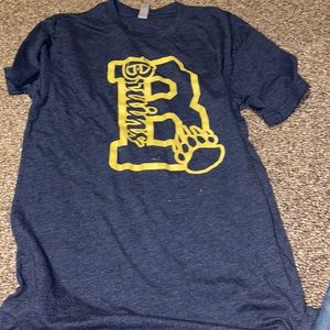 I am selling a school bruin’s shirt. Very cheap pick up